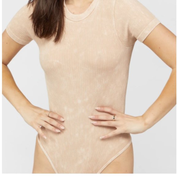 Marble Canvas Pant Bundle with Crew neck bodysuit & sweater knit top. Small NWT - Picture 15 of 16